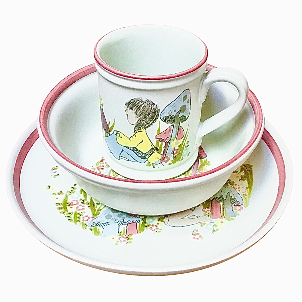 EXTREMELY RARE Vintage Denby Stoneware Girl’s Plate Bowl Cup Set